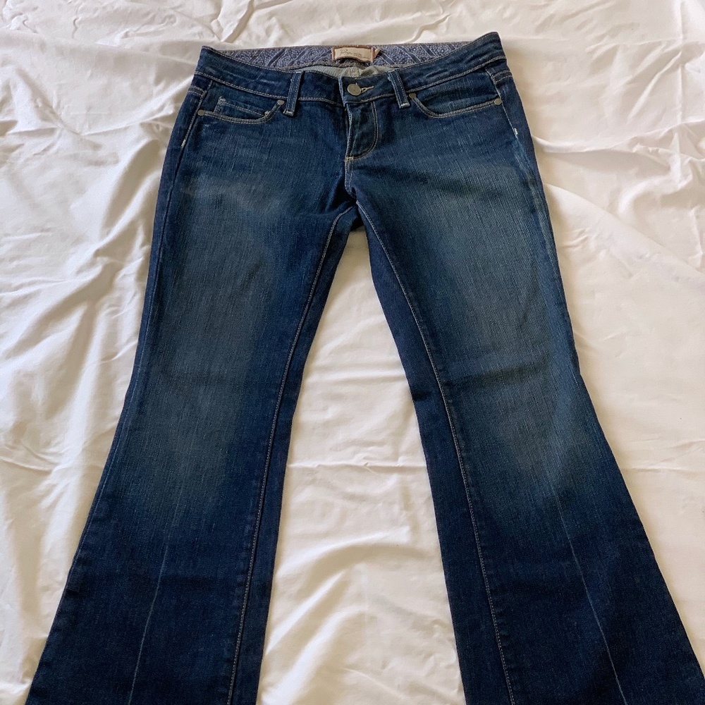 PAIGE Denim Low waisted Jeans petite sz 27